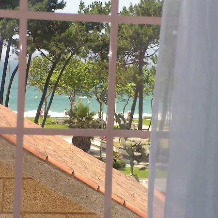 Apartamento ático En Playa Samil *